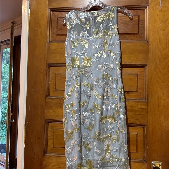 Calvin Klein Gray and Gold Floral Beaded Cocktail Dress Party Size 2 - Picture 3 of 5
